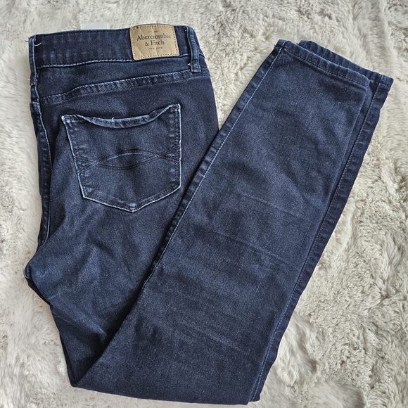 Abercrombie & Fitch Denim - Abercrombie & Fitch | Skinny Jean - Dark Wash - 28